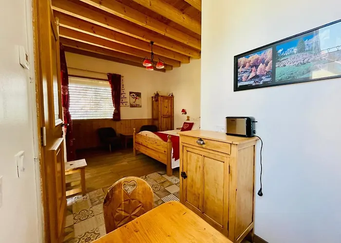 Appartement De Rozan La Tronche (Isere)